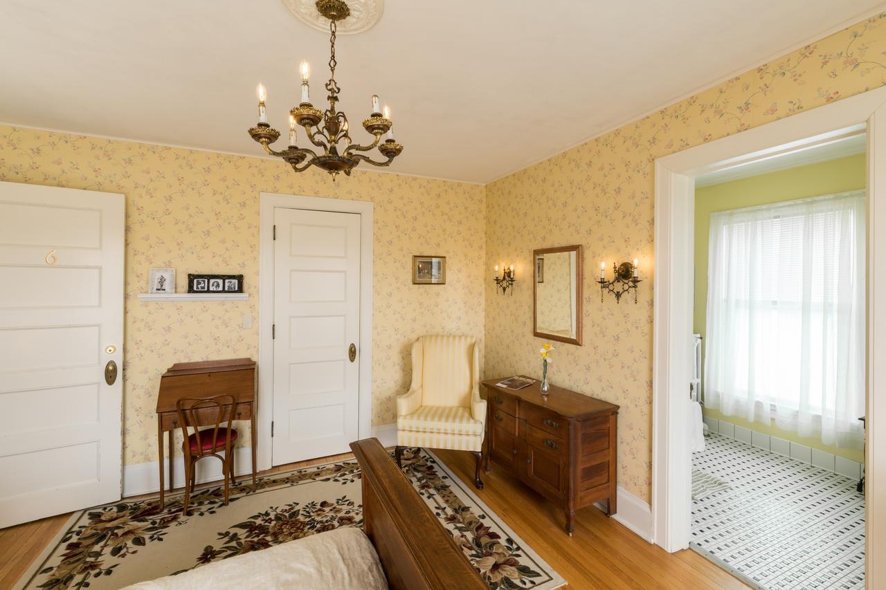 Ringling House Bed & Breakfast บาราบู ภายนอก รูปภาพ
