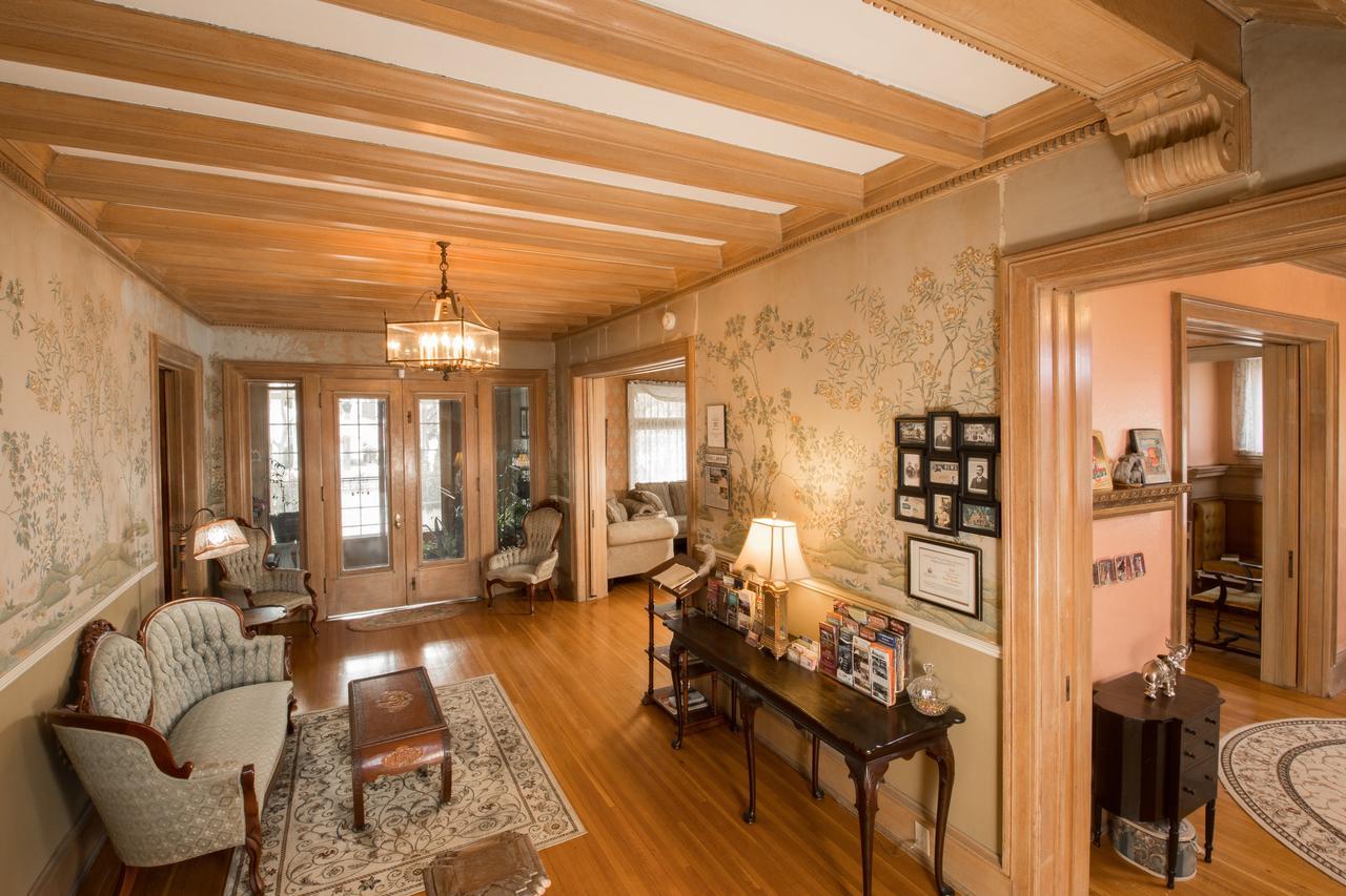 Ringling House Bed & Breakfast บาราบู ภายนอก รูปภาพ