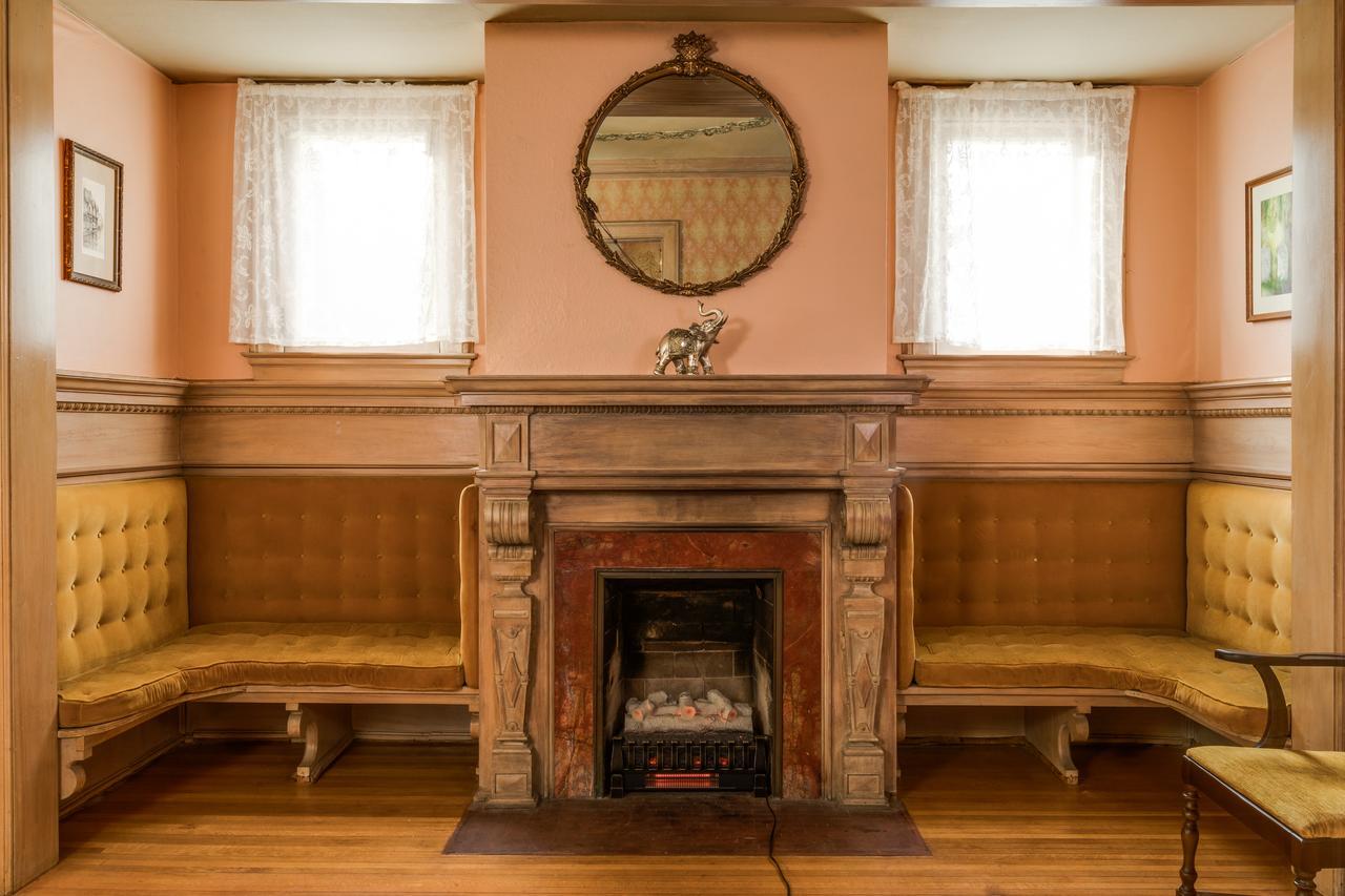 Ringling House Bed & Breakfast บาราบู ภายนอก รูปภาพ