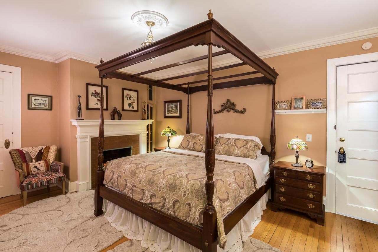 Ringling House Bed & Breakfast บาราบู ภายนอก รูปภาพ